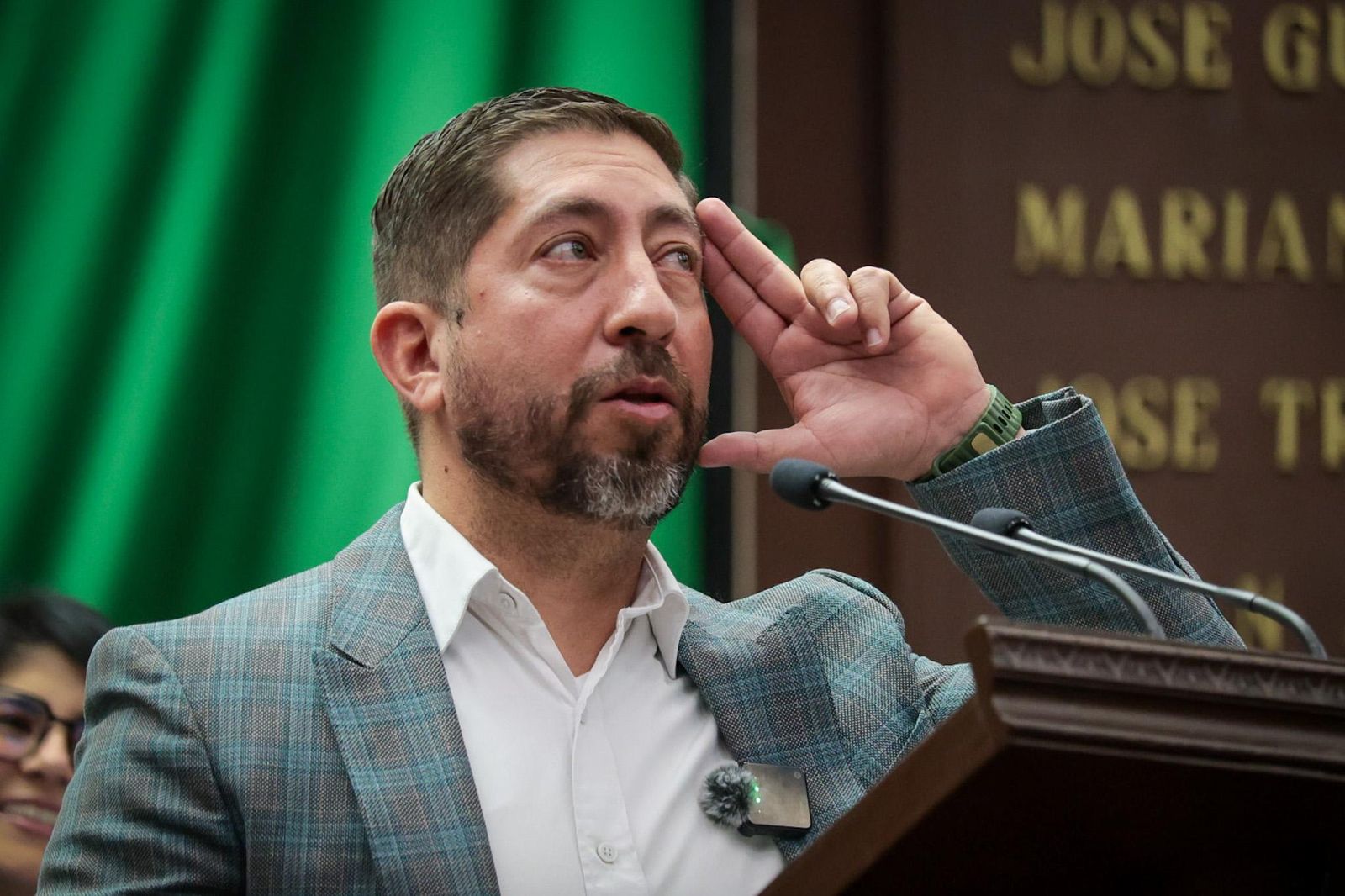 Promover la inclusión en las aulas con clases de LSM, propone Abraham Espinoza