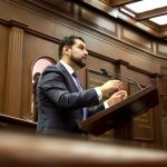 Octavio Ocampo presentó iniciativa para que Michoacán refuerce la defensa animal al sancionar la falta de auxilio a los animales