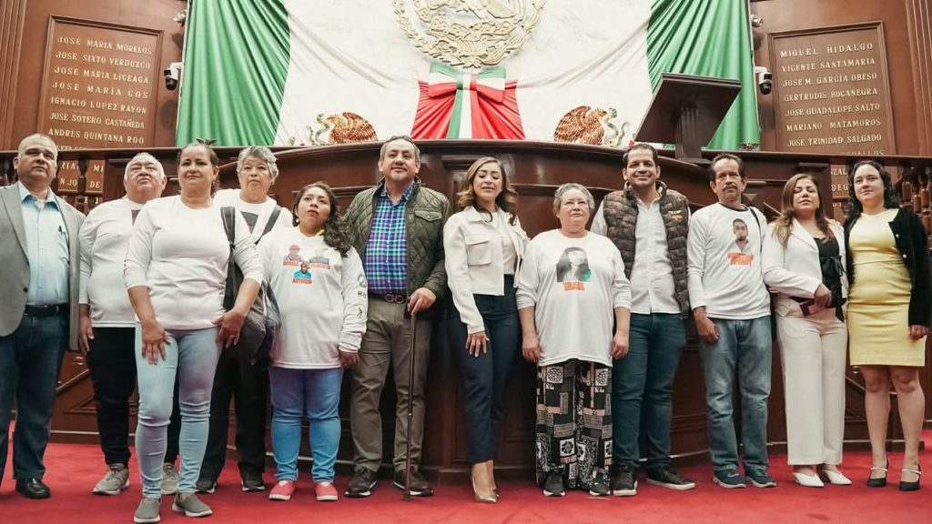 La lucha de las madres buscadoras nos recuerda que la verdad y la memoria son el camino hacia un país más justo: Víctor Manríquez