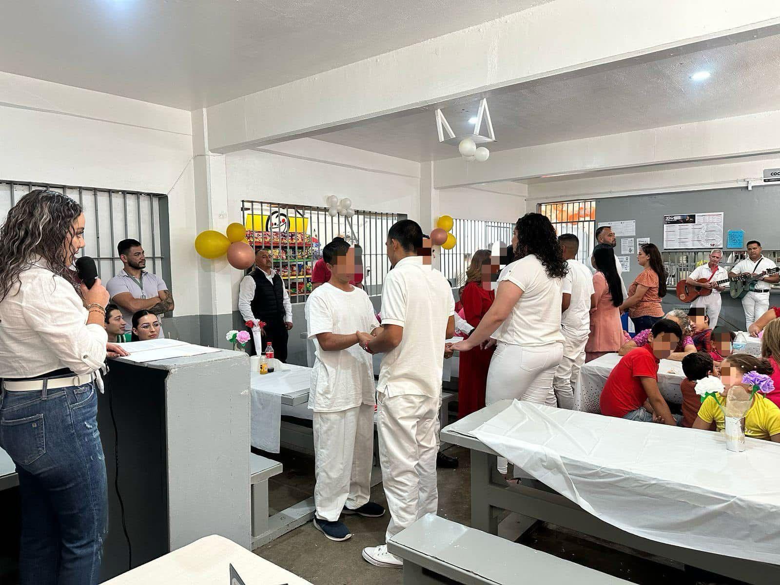 Regularizan internos de Sahuayo y Lázaro Cárdenas su estado civil