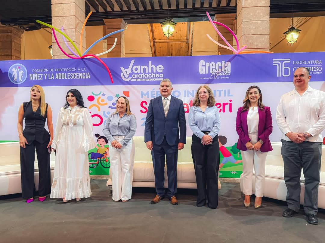 Reconoce Grecia Aguilar participación de niñas y niños en la entrega del Mérito Infantil Sapirhaticheri 2025