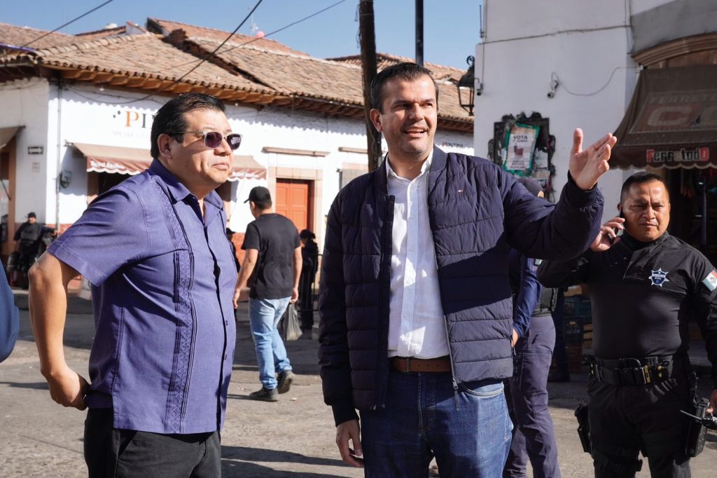 Inicia liberación de la Plaza Gertrudis Bocanegra en Pátzcuaro: Segob