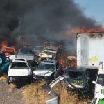 PC Estatal atiende incendio en negocio de grúas en Tarímbaro
