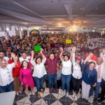 Más de 3 mil personas abarrotan el Salón Arcoíris en la Asamblea Informativa de Morena en Puruándiro