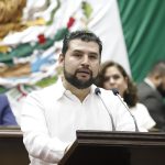 Octavio Ocampo celebra aprobación de dictamen que amplía atribuciones en favor de periodistas