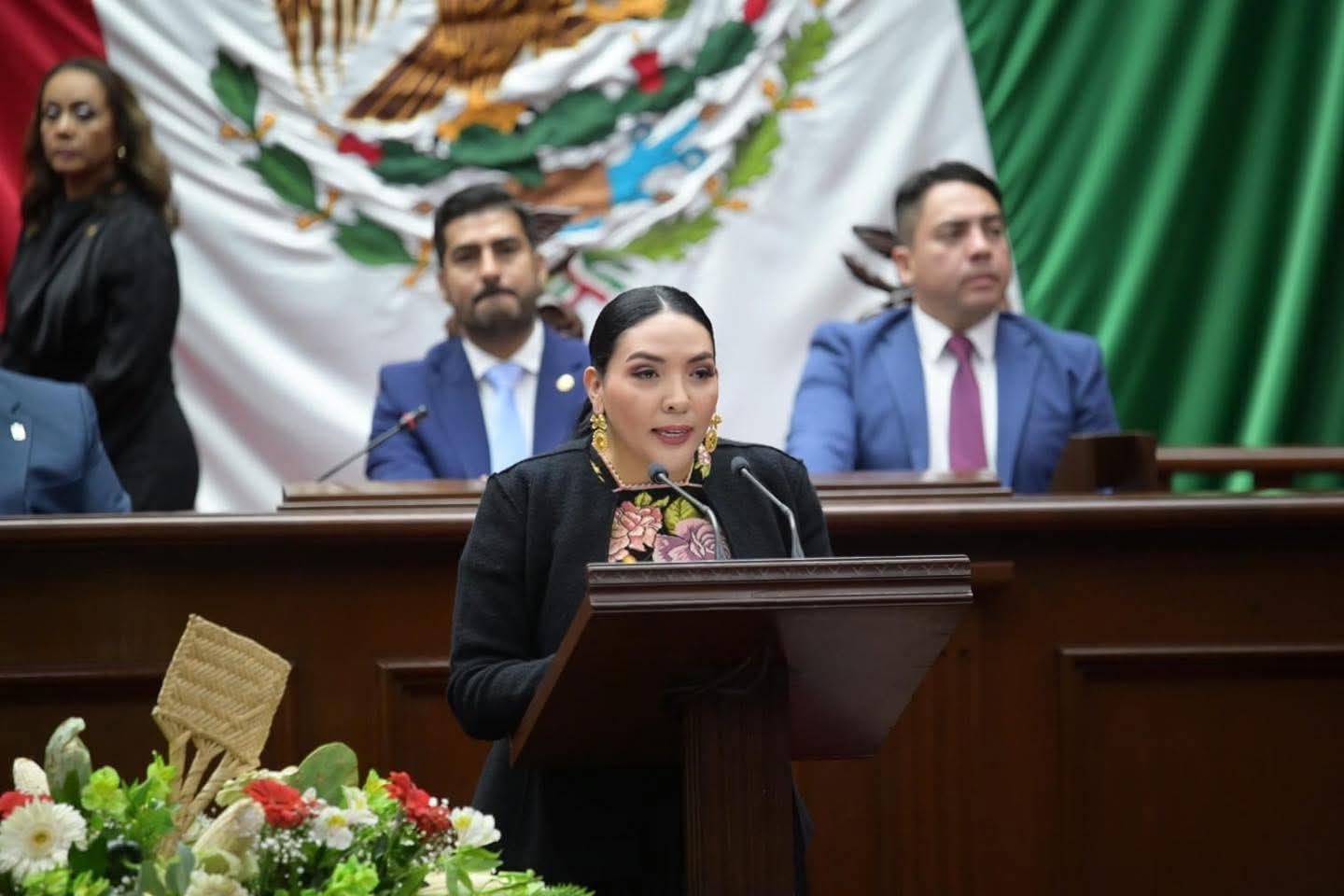 GPPRI seguirá siendo oposición responsable que construye y propone: Adriana Campos Huirache