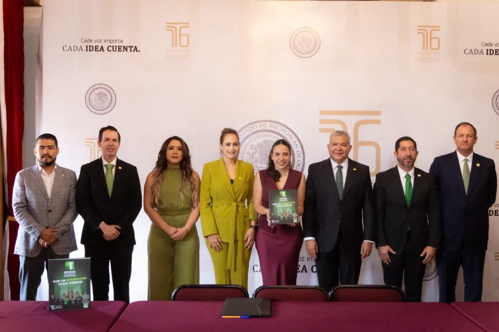 Entrega Grupo Parlamentario del PVEM Primer Informe de actividades legislativas