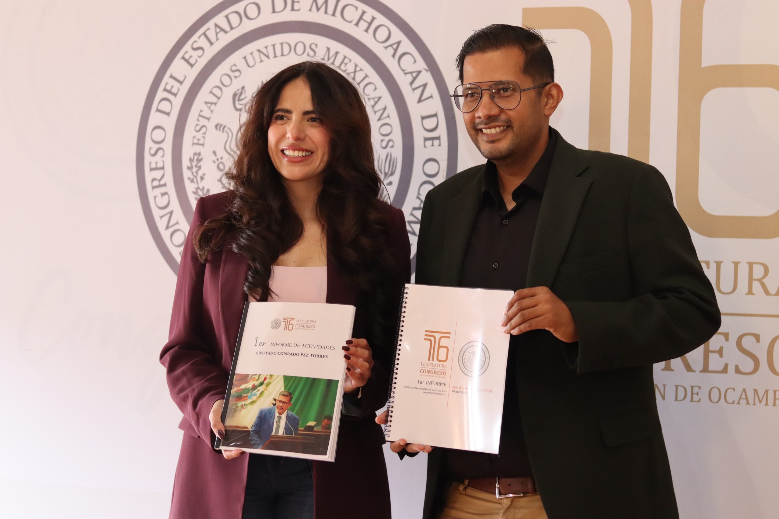 Conrado Paz entrega su Primer Informe Legislativo a la Mesa Directiva del Congreso