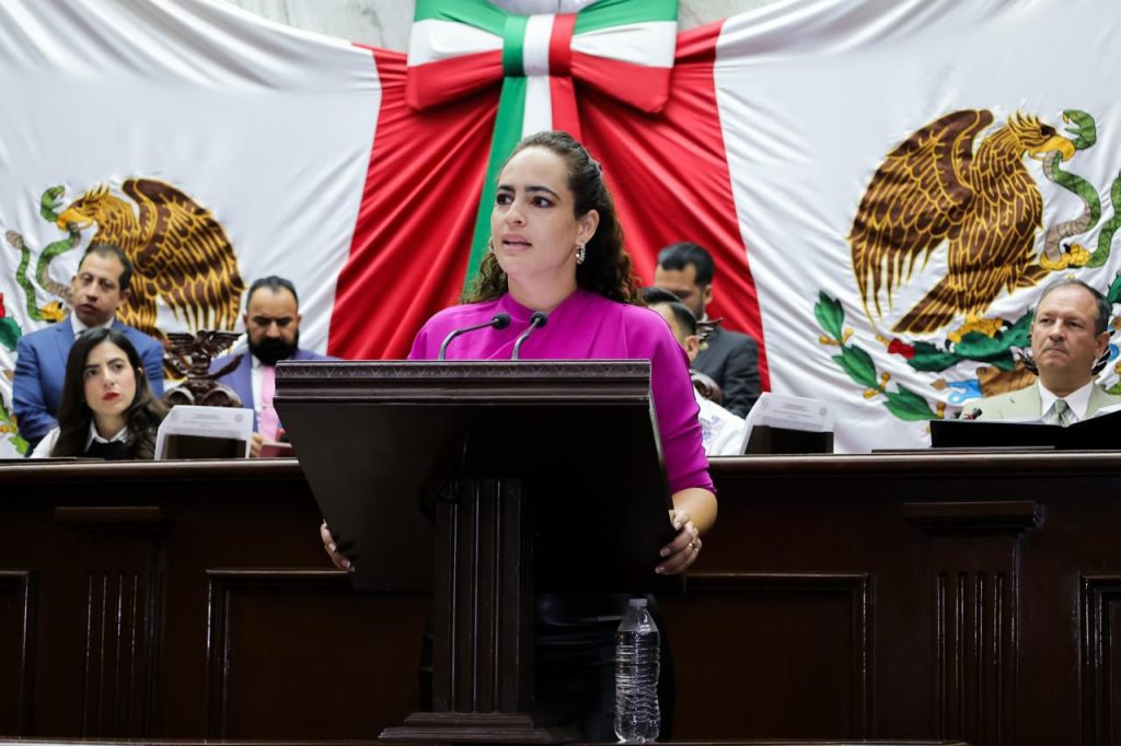 Propone Sandra Arreola Ruiz justificar inasistencias escolares por salud menstrual en Michoacán