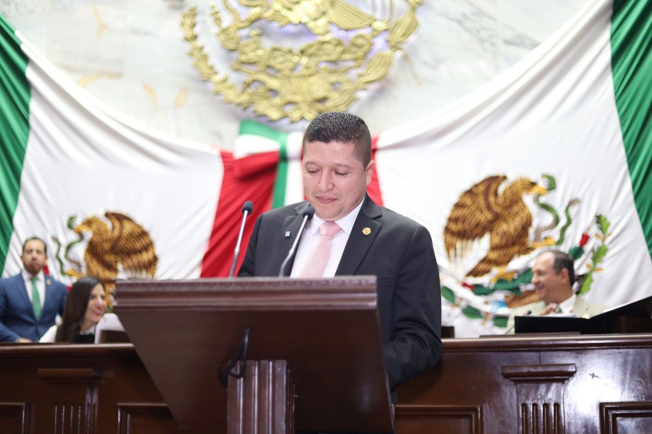 Presenta Vicente Gómez iniciativa de ley para brindar servicios de salud prioritaria a grupos vulnerables