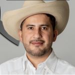 “Carlos Manzo: el alcalde que desafió al miedo en Uruapan”