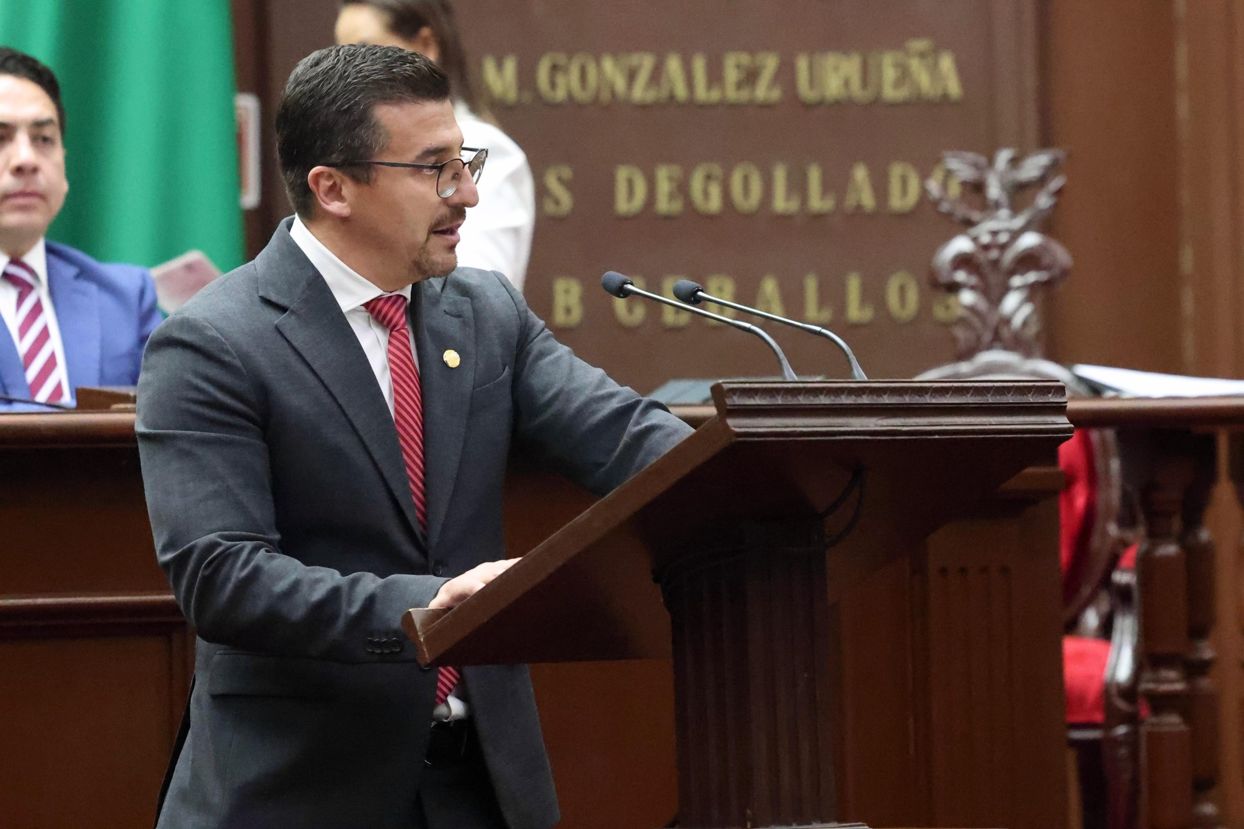 Michoacán avanza en la regulación de plataformas digitales de hospedaje: Toño Mendoza