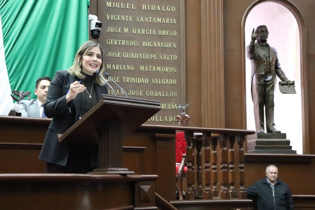 Propone Brissa Arroyo crear un Consejo Ciudadano Legislativo