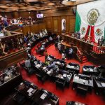 Prohíbe 76 Legislatura que prestadores de servicios públicos de transporte, trasladen a menores que viajen solos