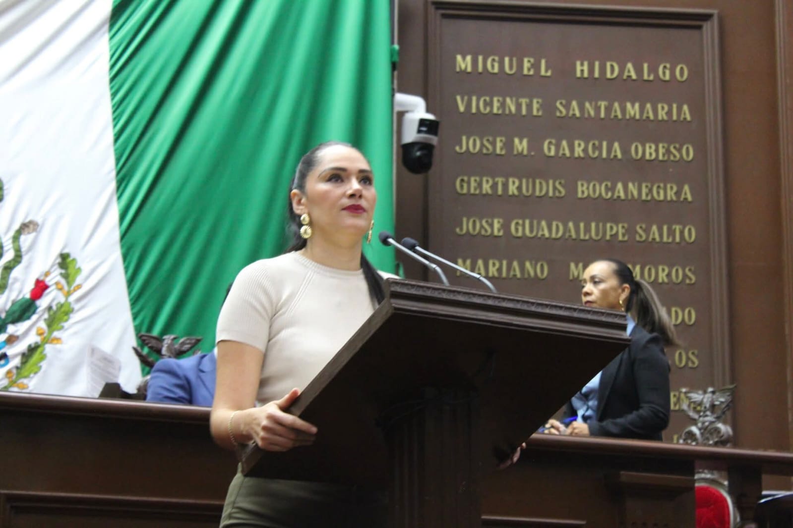 Legislar con perspectiva de género, un compromiso del GPPT: Diana Espinoza