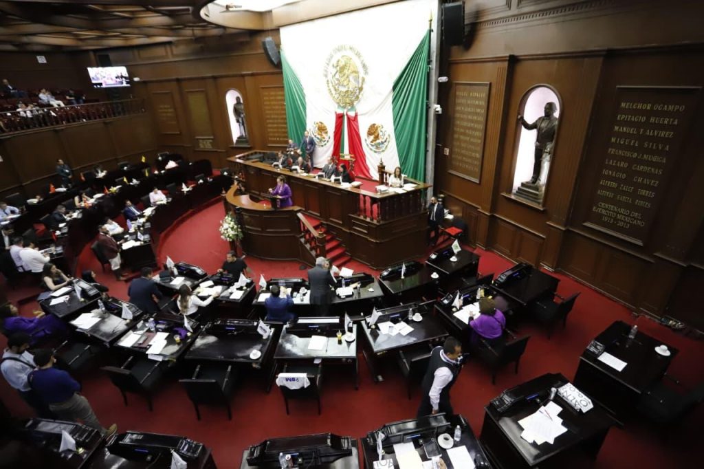Con reforma, Congreso del Estado fomenta la participación de padres en actividades de sus hijos