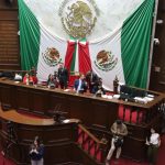 Primarias y secundarias deberán regular uso de Dispositivos Móviles en horario escolar: 76 Legislatura