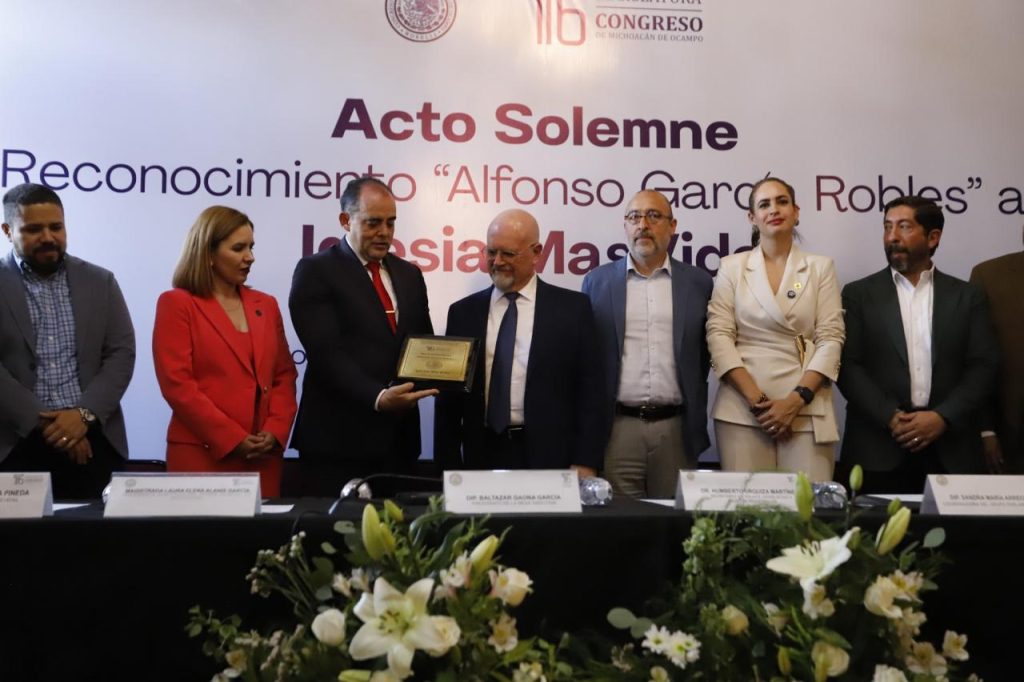 Congreso del Estado entrega a la Iglesia MasVida el Reconocimiento “Alfonso García Robles”