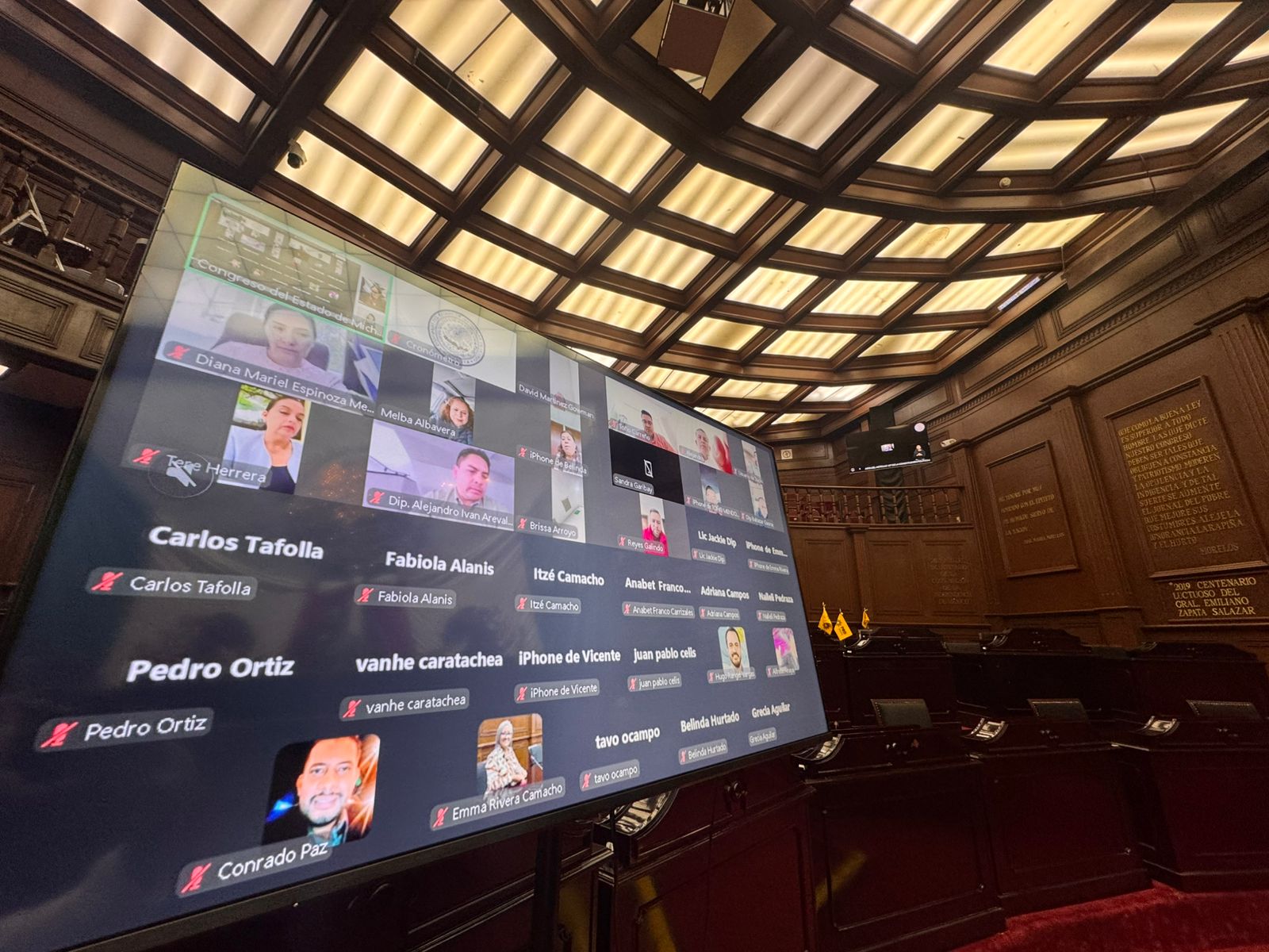 Por unanimidad, Congreso de Michoacán aprueba reforma al artículo 127 de la Constitución Política de México, en materia de límite a las jubilaciones y pensiones de las entidades públicas