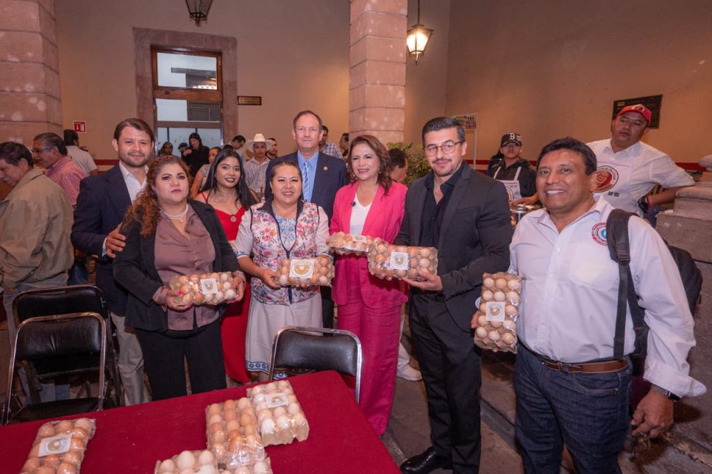 Michoacán fortalece su marco legal para impulsar el desarrollo económico y el cooperativismo: David Martínez Gowman