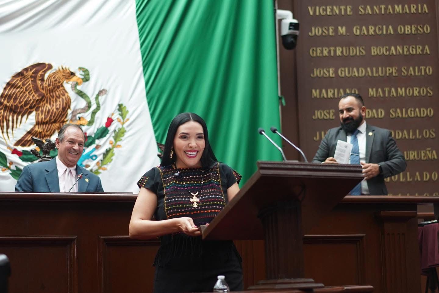 Congreso de Michoacán envía al Congreso de la Unión reforma de Adriana Campos contra explotación laboral y reclutamiento engañoso