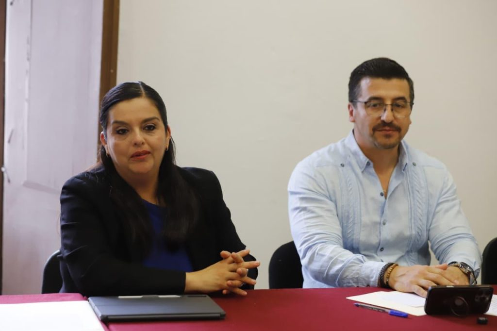 Escucha Comisión de Turismo de la 76 legislatura a la CANACO SERVYTUR Morelia.