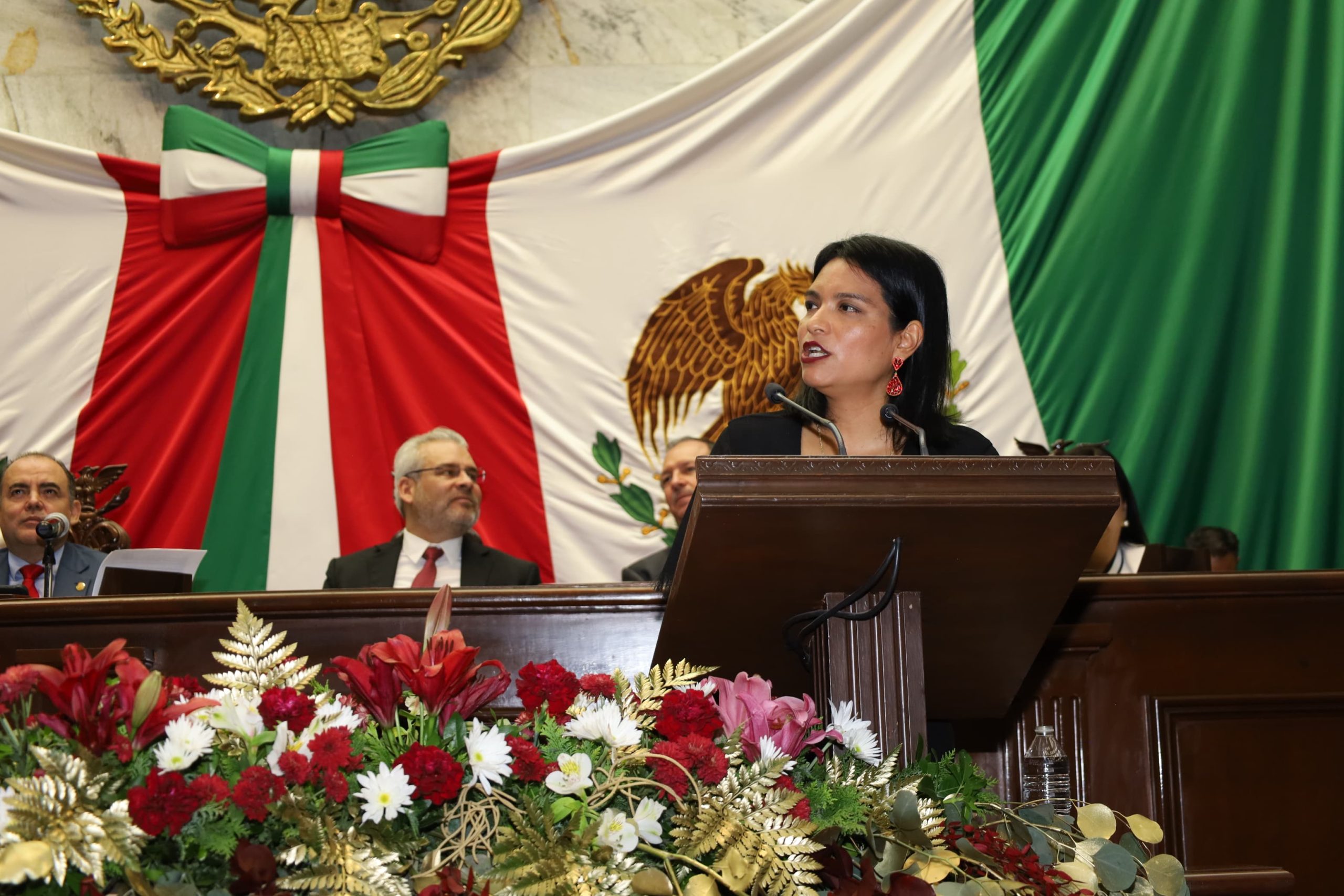 Bedolla le cumple a Michoacán, afirma Erendira Isauro al contestar al Quinto Informe de Gobierno