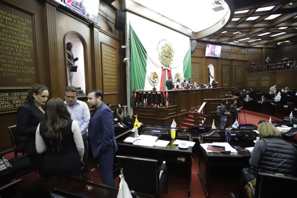 Garantiza 76 Legislatura autonomía sindical real en Michoacán