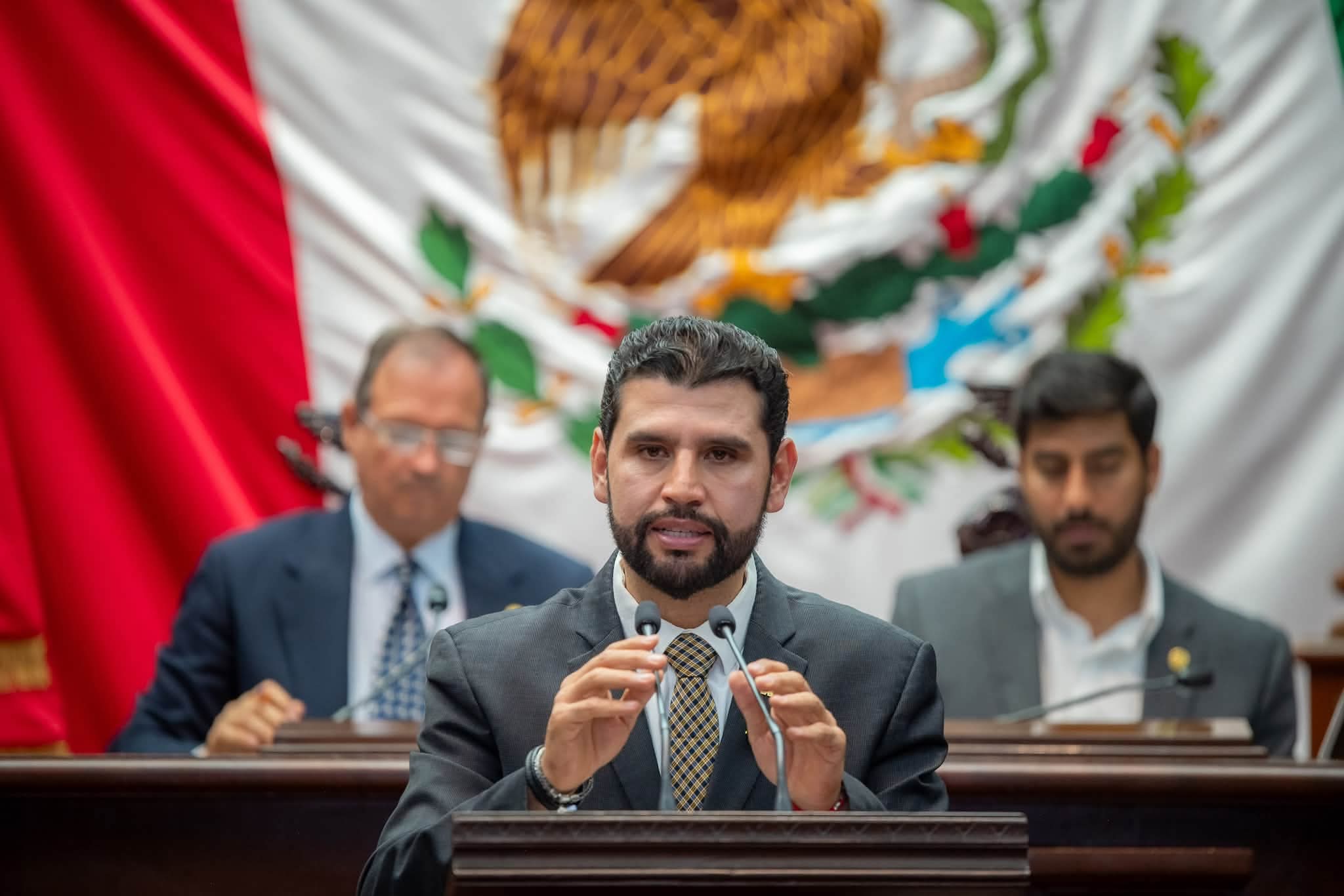 Celebra Octavio Ocampo aprobación de reforma para fortalecer la autonomía sindical y la libertad laboral